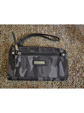Baggallini Wallet Camo
